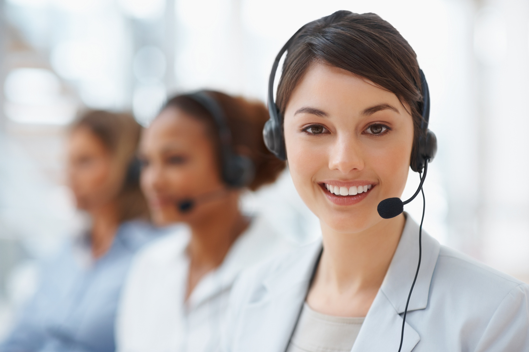 10 Ways to Delivering an Excellent Customer Service -Explained