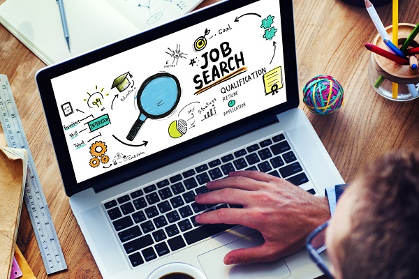 jobsearch On a job search or the path of career development? These social media mistakes might pull a big stop on both if you don't be careful.