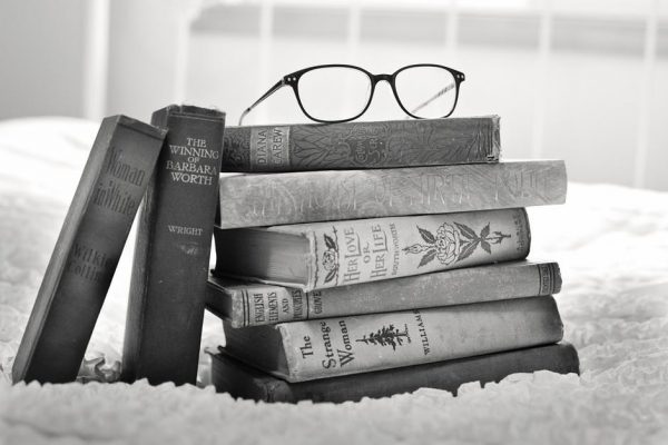 Build a monumental English vocabulary, one step at a time.
