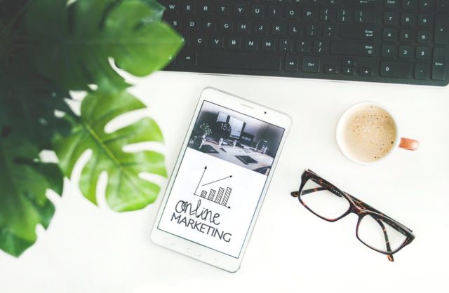 Build a successful career in digital marketing.